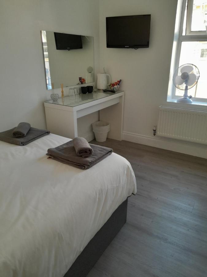 Marques Sands Hotel Bournemouth Eksteriør bilde